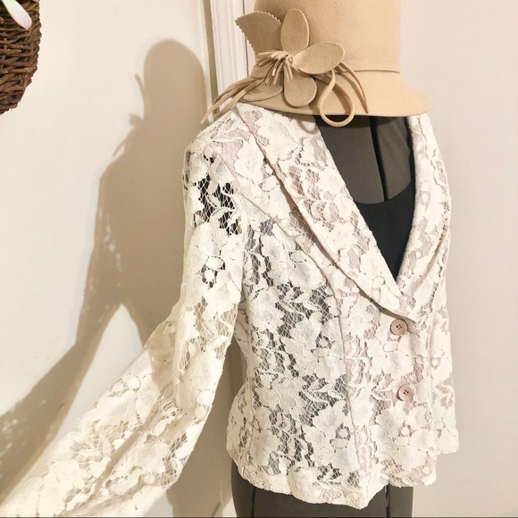 🔥SOLD ON MERCARI🔥 Cotton Lace Blazer CAbi - Cottagecore Academia Spring - Picture 7 of 9